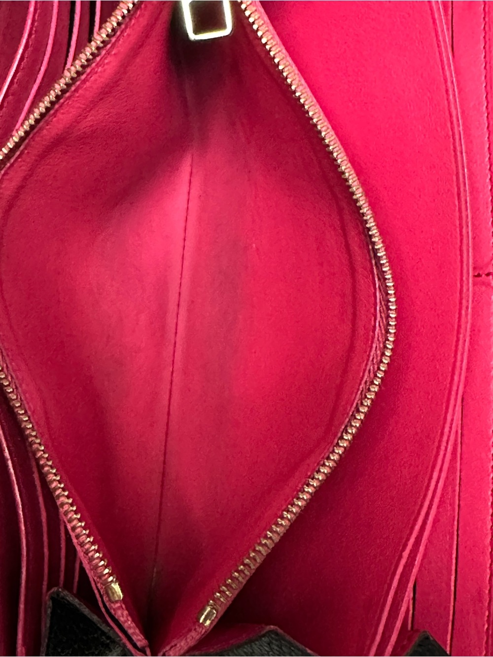 Louis Vuitton Black Leather Portefeuille Taurillion Comete Long Wallet w/ Pink - Picture 16 of 16